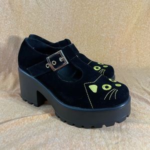 Koi footwear Cat platforms